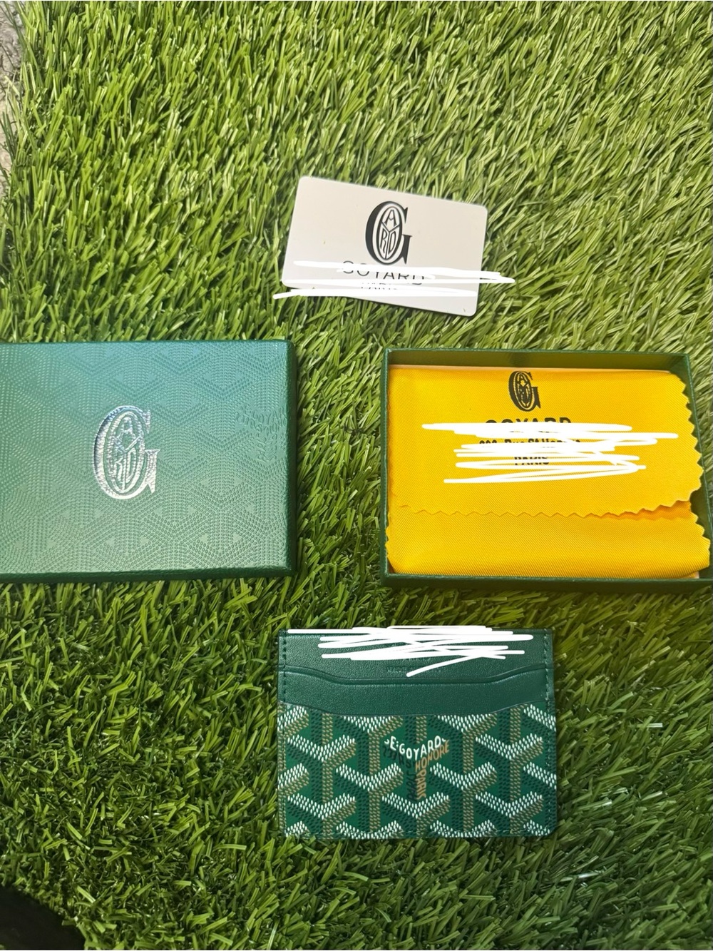 Green card holder with box